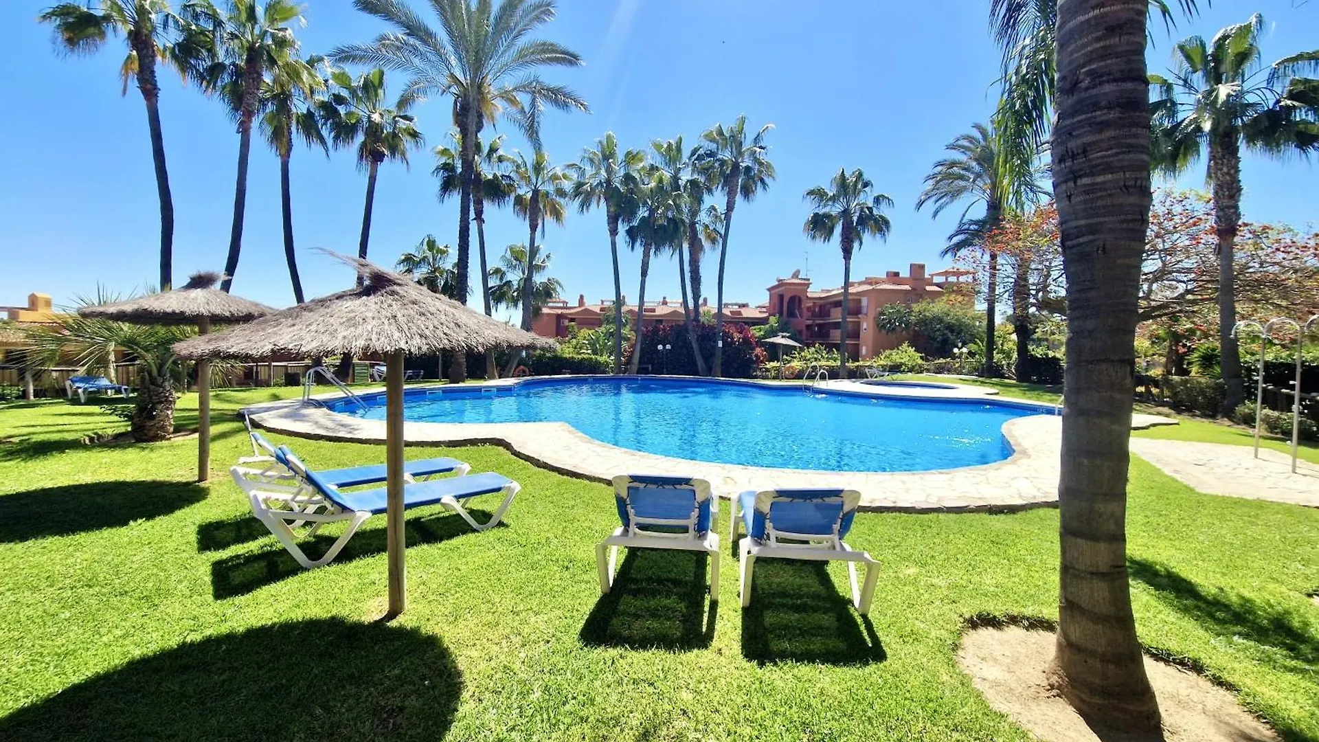 Apartment Sr Reserva De Marbella 2Bdr With Private Garden